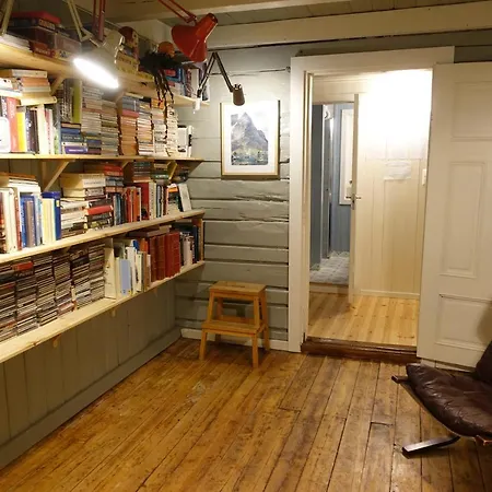 Tatil Evi Photographed House In Reine