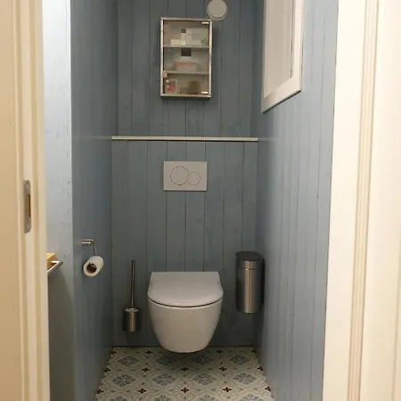 Photographed House In Tatil Evi Reine